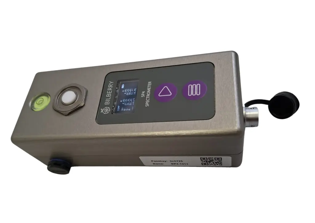 1 -z wyświetlaczem.webp